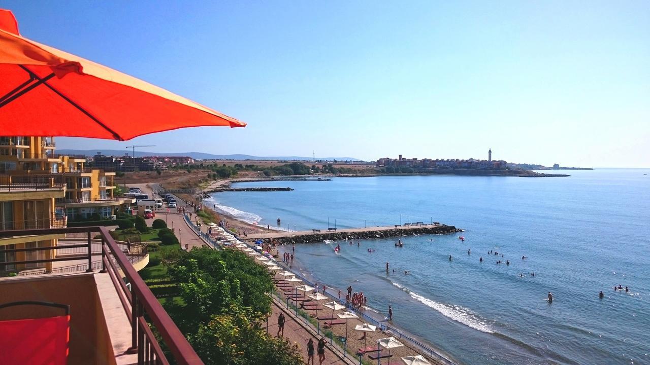 Akb Apartment Sea View Aheloy Exterior photo